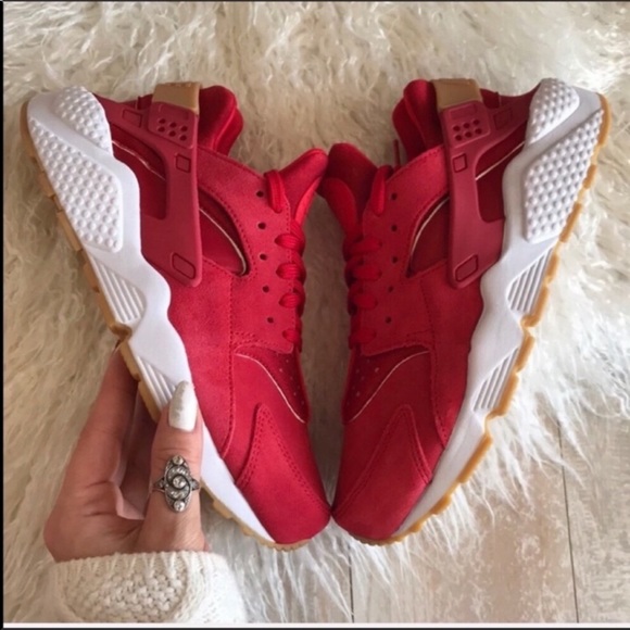 NWT Nike Air Huarache Suede - Picture 7 of 8